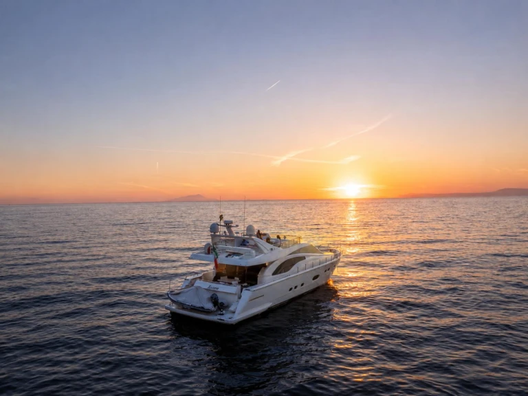 Hire Luxury Yacht with or without skipper Ferretti Castellammare di Stabia