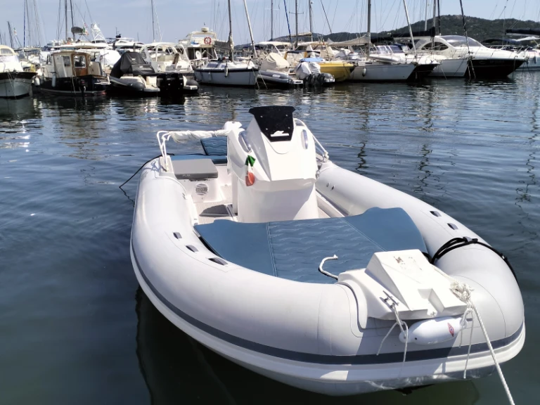Hire RIB Mirimare with a boat licence