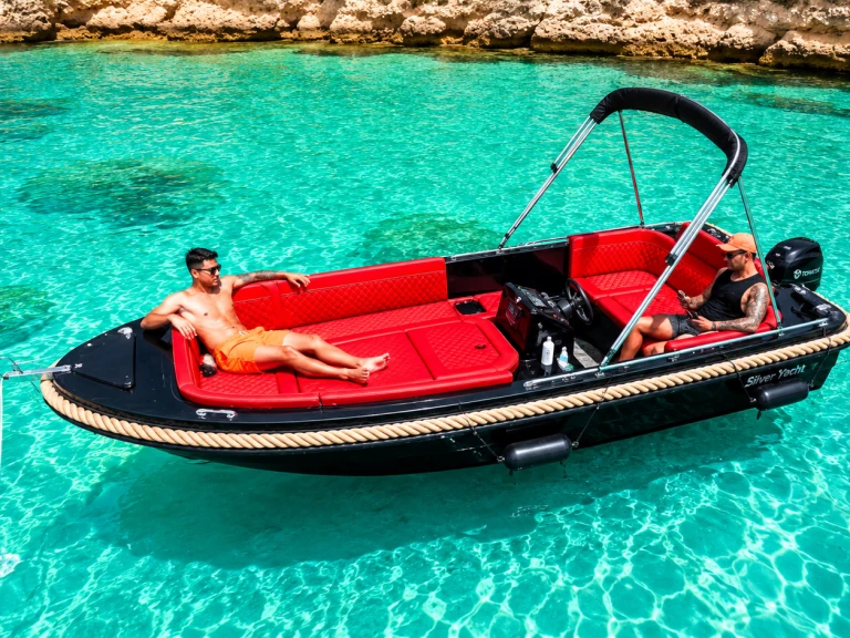 Yacht hire Sant Antoni de Portmany cheap 525