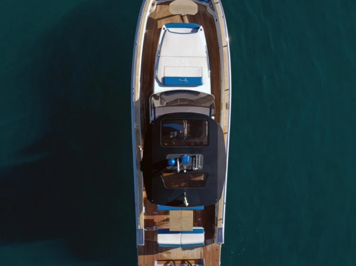 Motorboat to hire Sorrento at the best price