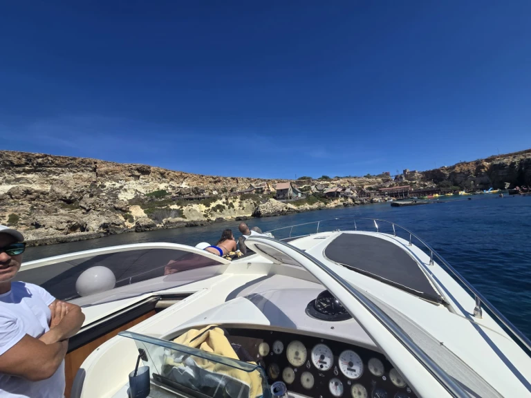 Sea Ray Sea Ray 440 Express Bridge charter bareboat or skippered in  Saint Paul's Bay