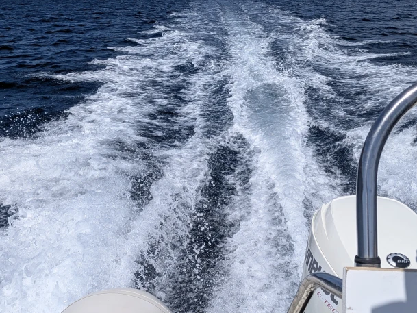 Hire RIB Lomac with a boat licence