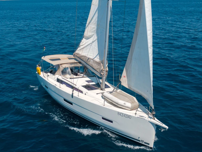 Hire Sailboat with or without skipper Dufour Castellammare di Stabia