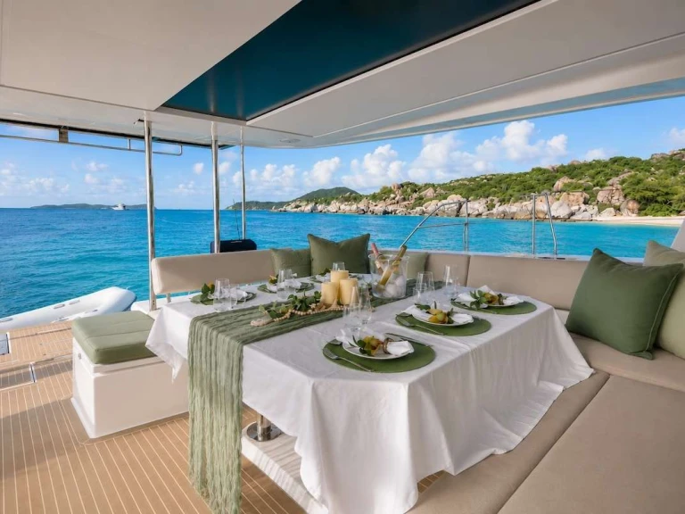 Hire a Leopard SASHALON Virgin Gorda Island