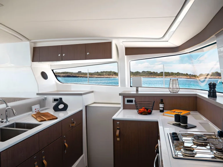 Hire Catamaran with or without skipper Bali Paraty