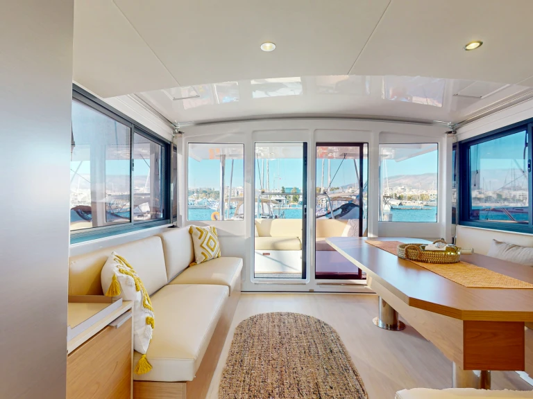 Yacht hire Lefkáda cheap Bali 4.6