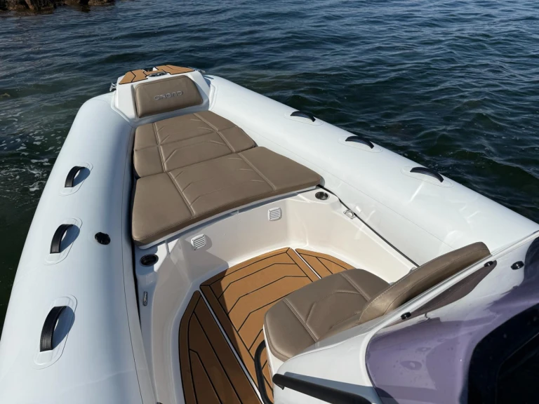Hire a Grand Boats GOLDEN LINE 680 Mèze