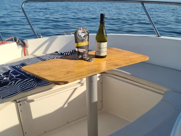Yacht charter Martigues - Jeanneau Cap Camarat 545 WA on SamBoat