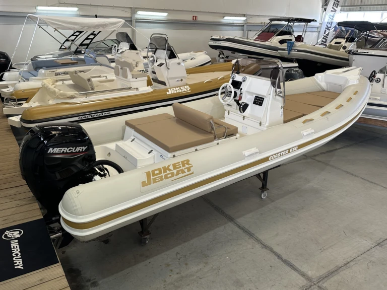 Yacht hire Setúbal cheap Coaster 650