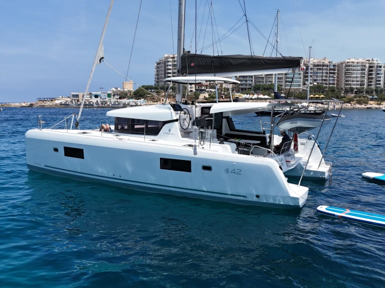 Lagoon Lagoon 42 charter bareboat or skippered in  Il-Gżira