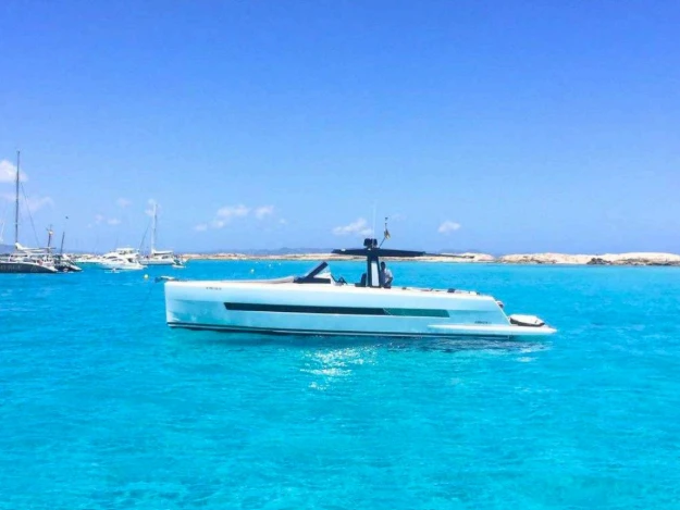 Yacht hire Santa Eulària des Riu cheap Fjord 44 Open