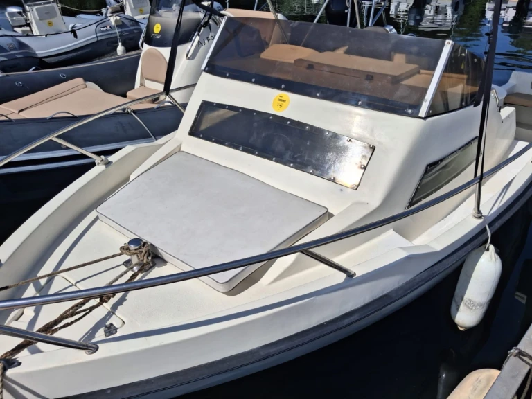 Hire a Riviera 505 Sanguinet
