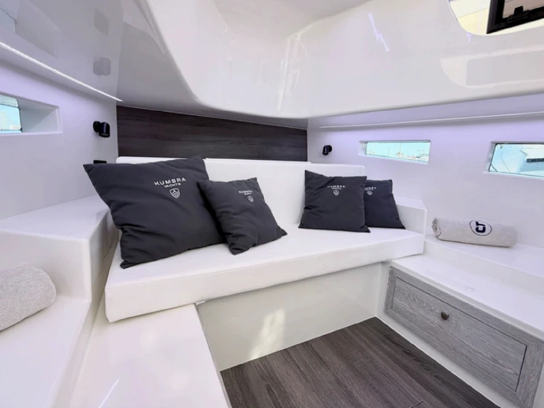 Motorboat to hire Ibiza Town at the best price