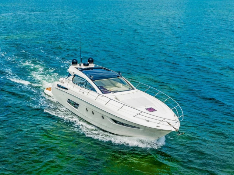 Charter a Azimut Atlantis 50 in Juan-les-Pins on Samboat
