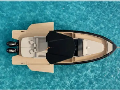 Hire Motorboat KUMBRA with a boat licence