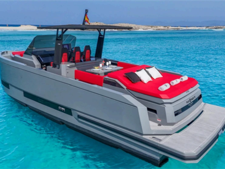 Charter a De Antonio 36 in Ibiza Town on Samboat