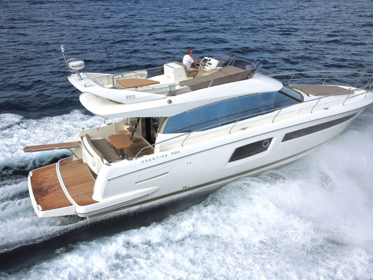 Luxury Yacht hire in Golfe-Juan - Prestige Yachts prestige 500 fly
