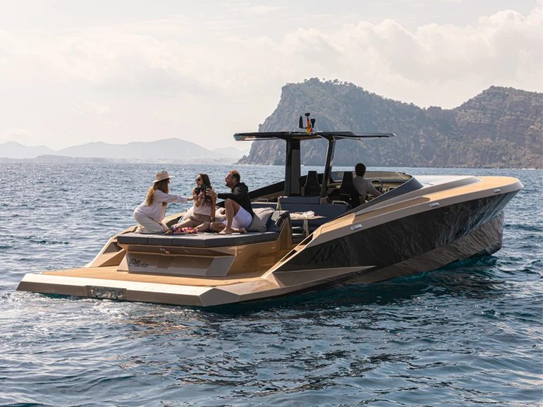 Hire Motorboat Say Carbon Yachts with a boat licence
