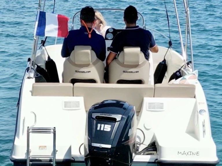 Charter a Quicksilver Activ 555 Open in Antibes on Samboat
