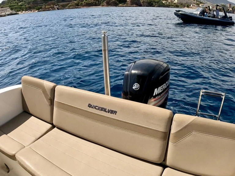 Hire Motorboat with or without skipper Quicksilver Antibes
