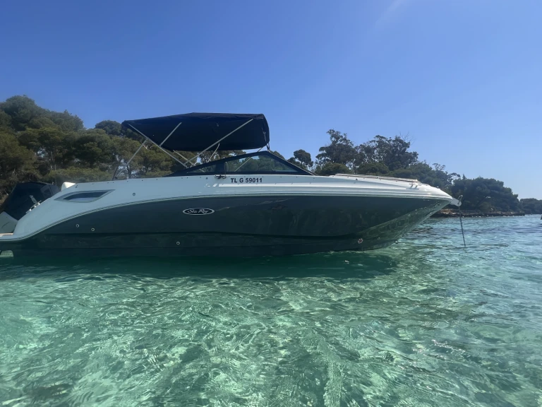 Motorboat to hire Port Fréjus at the best price