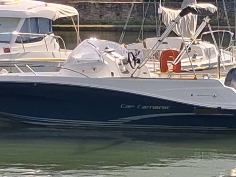 Jeanneau Cap Camarat 6.5 WA Serie 2 charter bareboat or skippered in  Auray