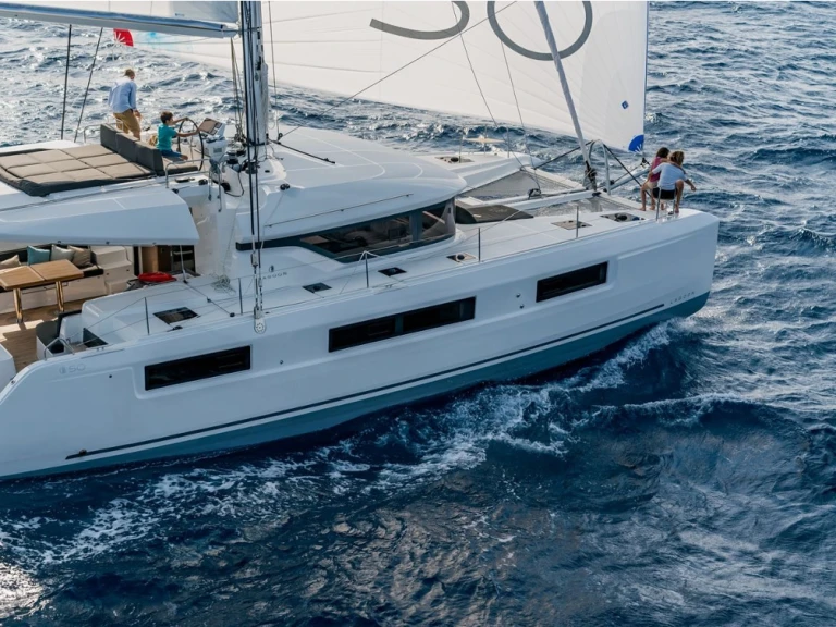 Charter a Lagoon Lagoon 50 in Ibiza Town on Samboat