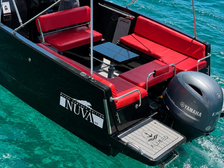 Charter a Nuva Yatchs M6 Cabin in Alicante on Samboat
