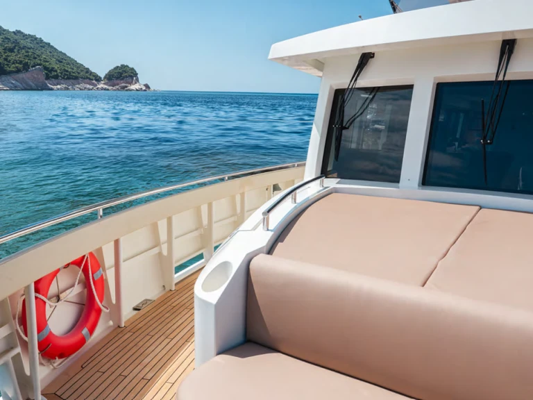 Luxury Yacht hire in Ibiza Town - Gobbi ATLANTIS XCAPE 76 