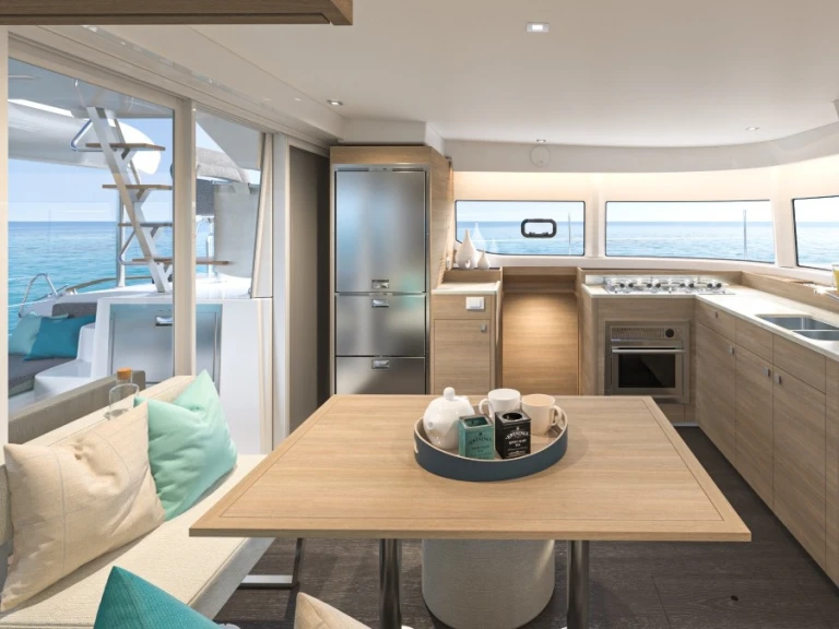 Charter a Lagoon Lagoon 43 in Eden Island on Samboat