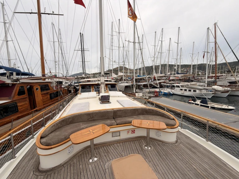 Sailboat to hire Bodrum at the best price