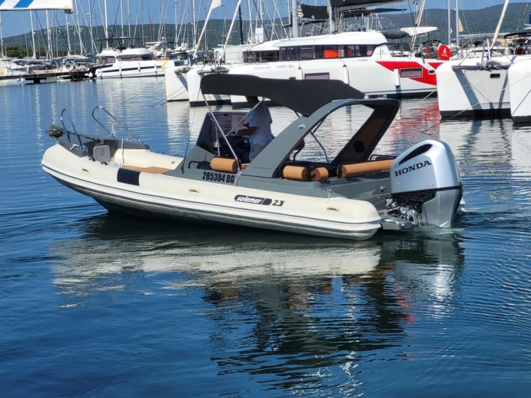 Charter a Solemar Solemar 23 in Tkon on Samboat
