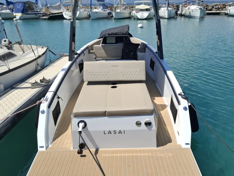 Yacht hire Yvoire cheap Lasai 22 GL