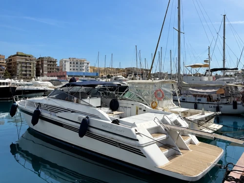 Motorboat to hire Nettuno at the best price