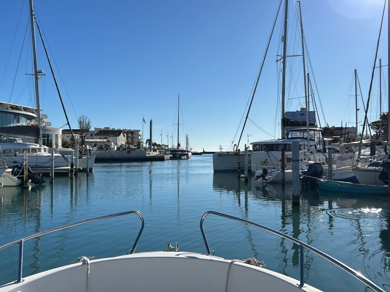 Motorboat hire in Carnon-Plage - Jeanneau CAP CAMARAT 6,5 CC Style