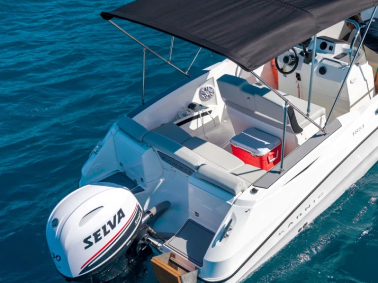 Hire Motorboat with or without skipper Karnic Kiáto