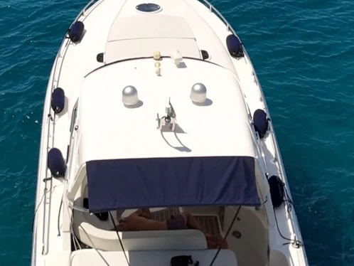 Yacht charter Naples - Mano Marine Mano Marine 38.50 on SamBoat