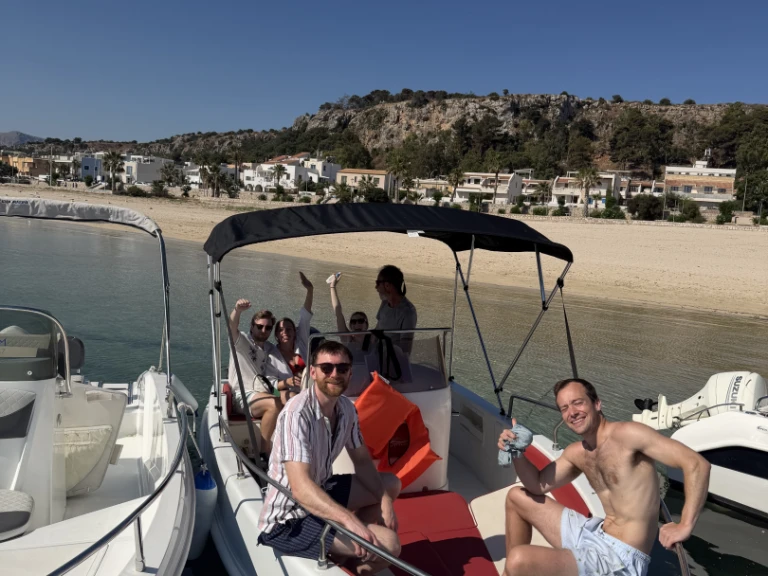 Hire Motorboat with or without skipper Blumax San Vito Lo Capo