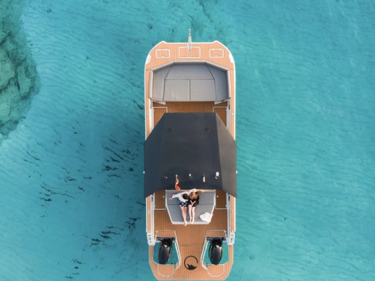 Motorboat to hire s'Arenal at the best price