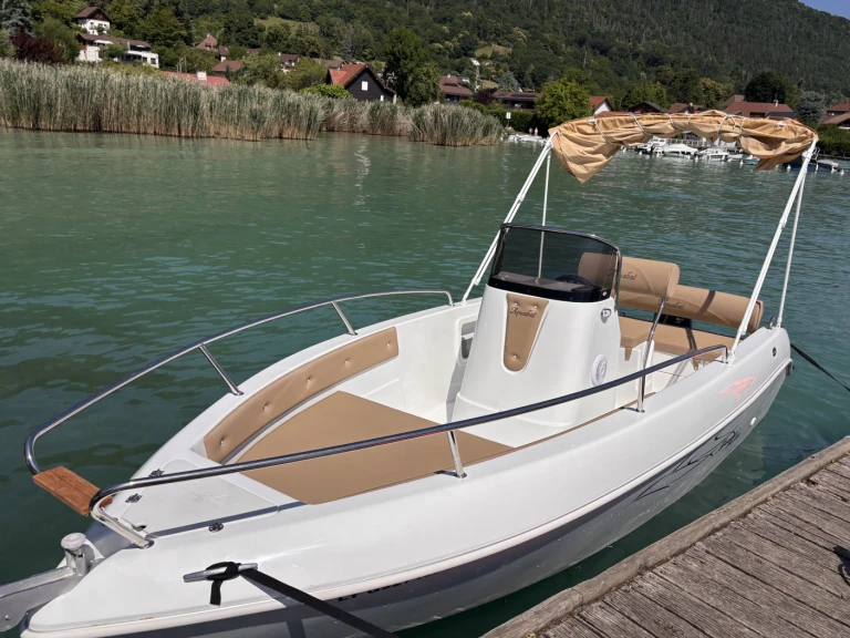 Hire a Aquabat Sport Line 17 Annecy
