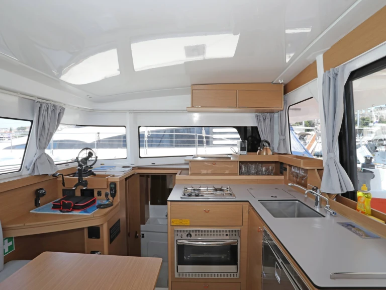 Catamaran hire in Pula - Excess Excess 11