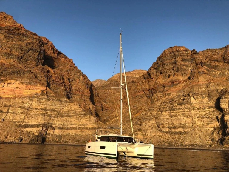 Catamaran to hire Tivat at the best price