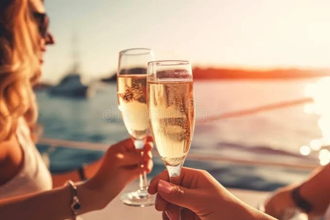Hire Motorboat with or without skipper Grand Banks Cannes