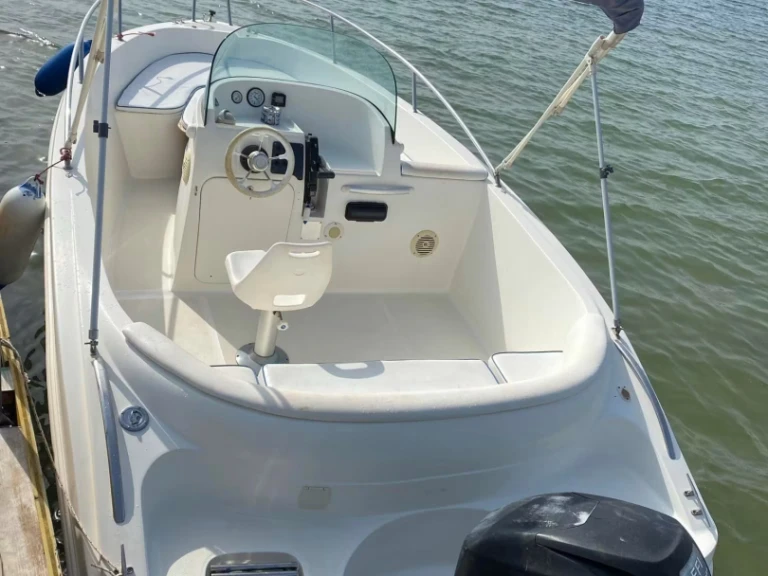 Hire a Kamarina 505 Siracusa