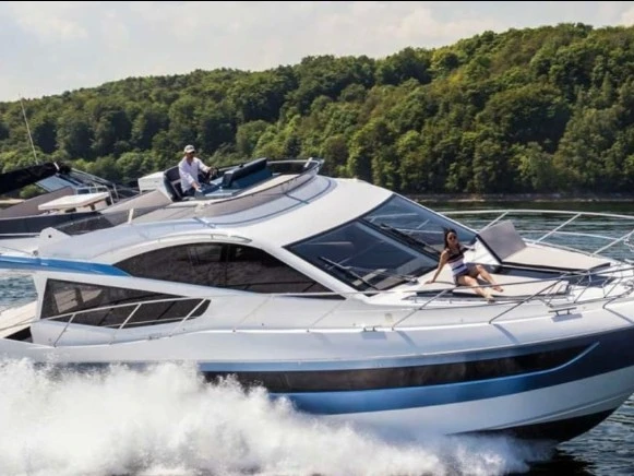 Hire a Galeon Galeon 550 Fly Herceg Novi