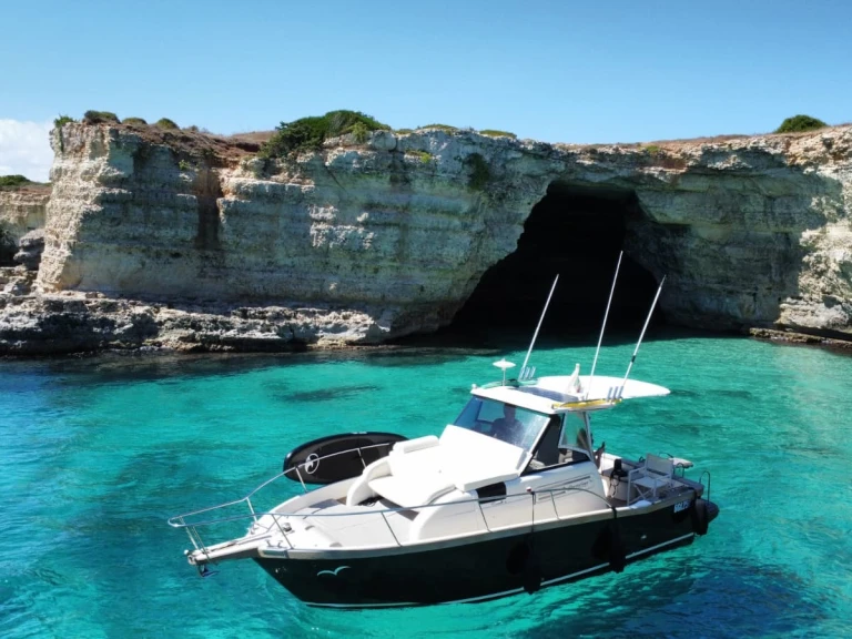 Yacht charter Otranto - portofino 750wa 750wa on SamBoat
