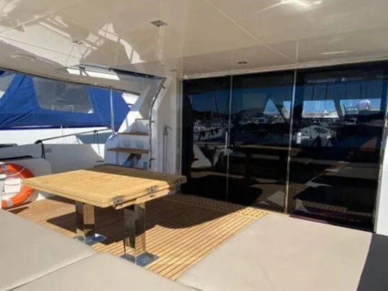 Yacht charter Herceg Novi - Galeon Galeon 550 Fly on SamBoat