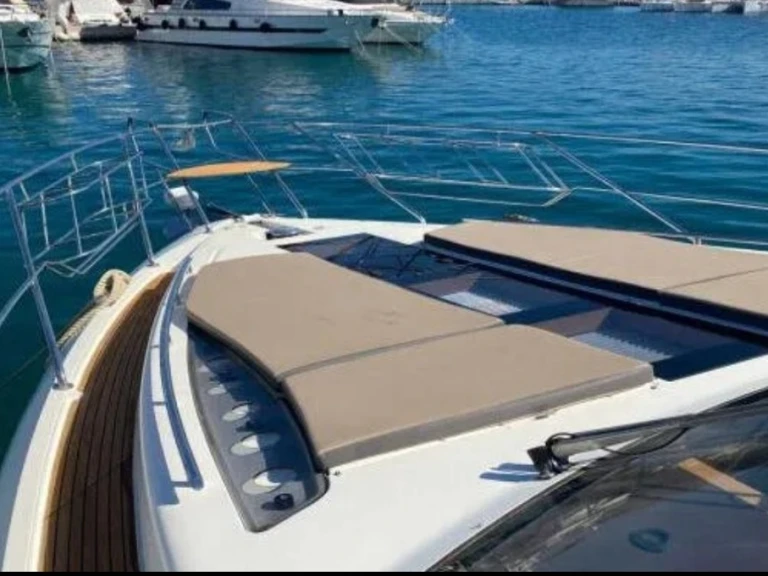Yacht hire Herceg Novi cheap Galeon 550 Fly