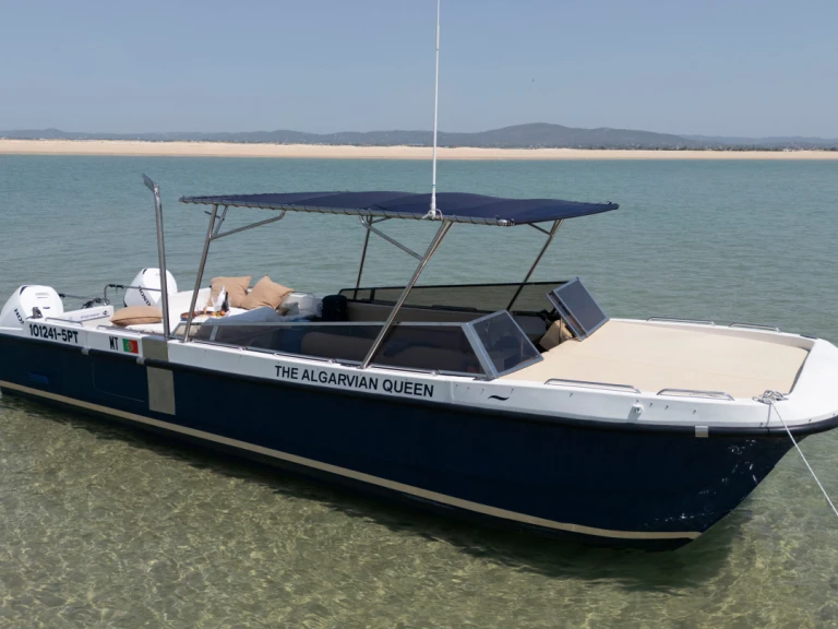 Yacht hire Faro cheap WOW 8.9