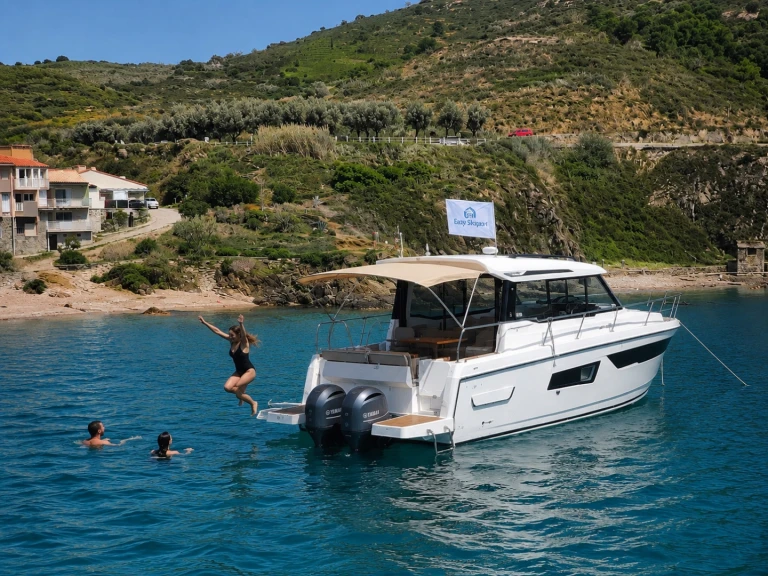 Motorboat to hire Argelès-sur-Mer at the best price